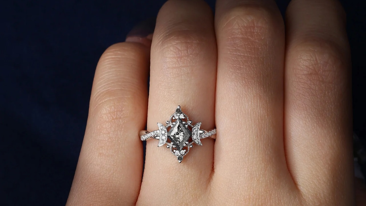 Why StarlandUS Salt and Pepper Diamonds Are an Eco-Friendly Option